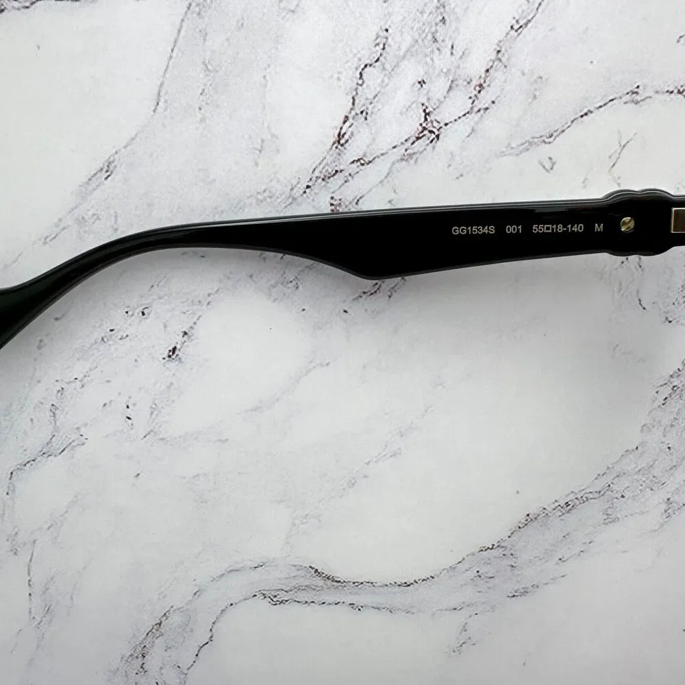New Gucci Sunglasses Black Square Rectangular Gold Interlocking GG Metal Logo